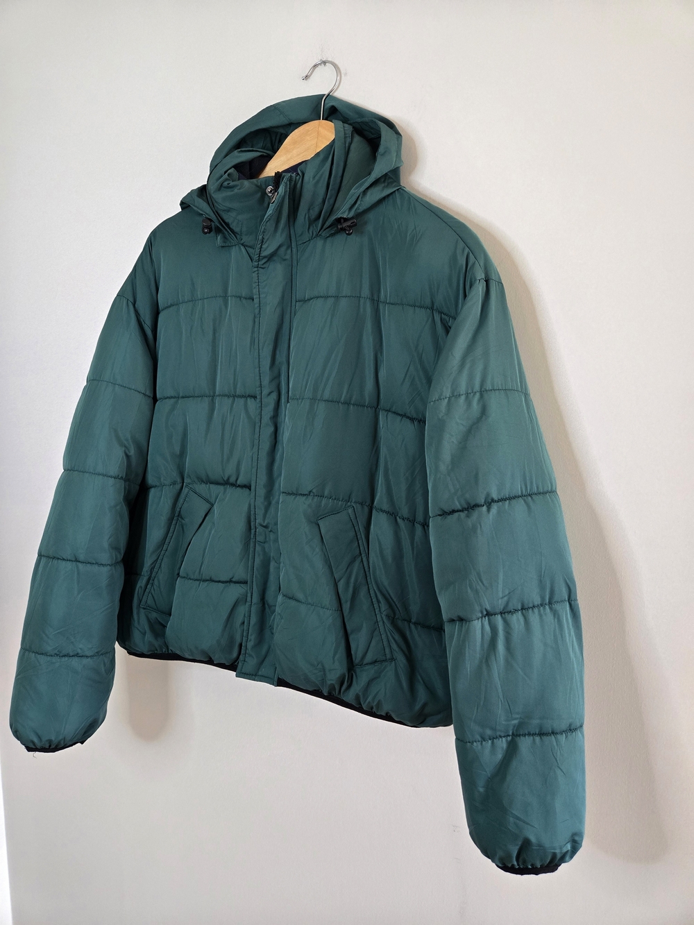 Urban Outfitters dark green puffer jacket, navy fleece lined, fold away hood - Picture 3 of 8